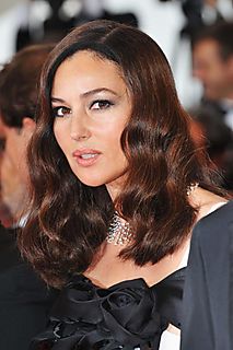 Monica-bellucci-cannes-2008-06