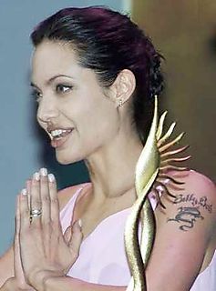 Angelina-jolie-20060502-127185