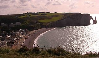 Cotes-etretat-france-1084461280-1118255