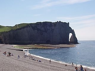 Falaises-etretat-france-8513910175-417055