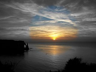 Baies-etretat-france-1353116076-1131806