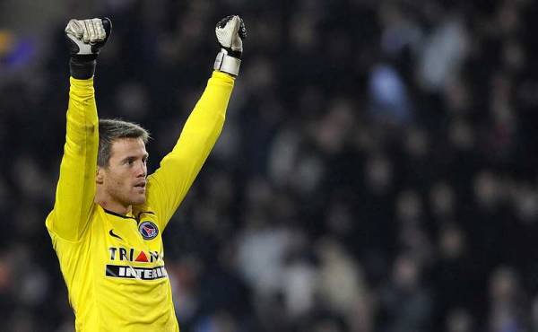 373504_psg-lens-2-afp