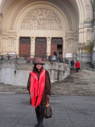 Do Quyen à la Basilique de Lisieux 2