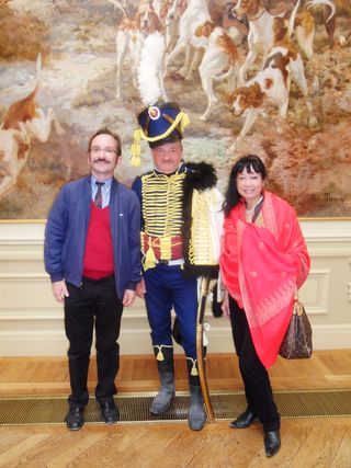 Jean pierre Renard et Do Quyen au Bicentenaine des Adieux de Napoleon  Fontainebleau 2