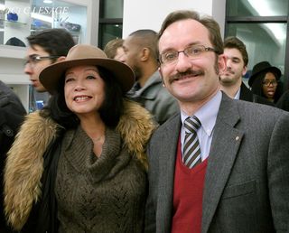 Do Quyen et Jean-Pierre Renard au siège de l'UMP à Paris