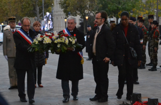 Jean-Pierre Renard à l'Arc de Triomphe ave Pierrefitte 