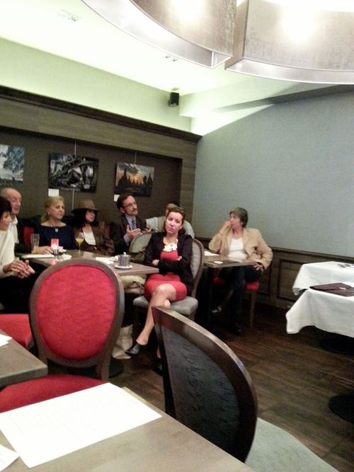 Jean-Pierre Renard à un café/politique à Neuilly/Seine