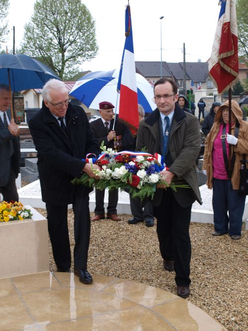 Jean Pierre Renard et Saunier au cimetière de Pierrefitte